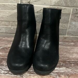 Sorel Black Ankle Boots